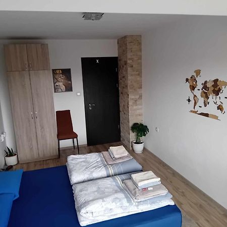 Park View Apartment Plovdiv With Parking Exteriör bild