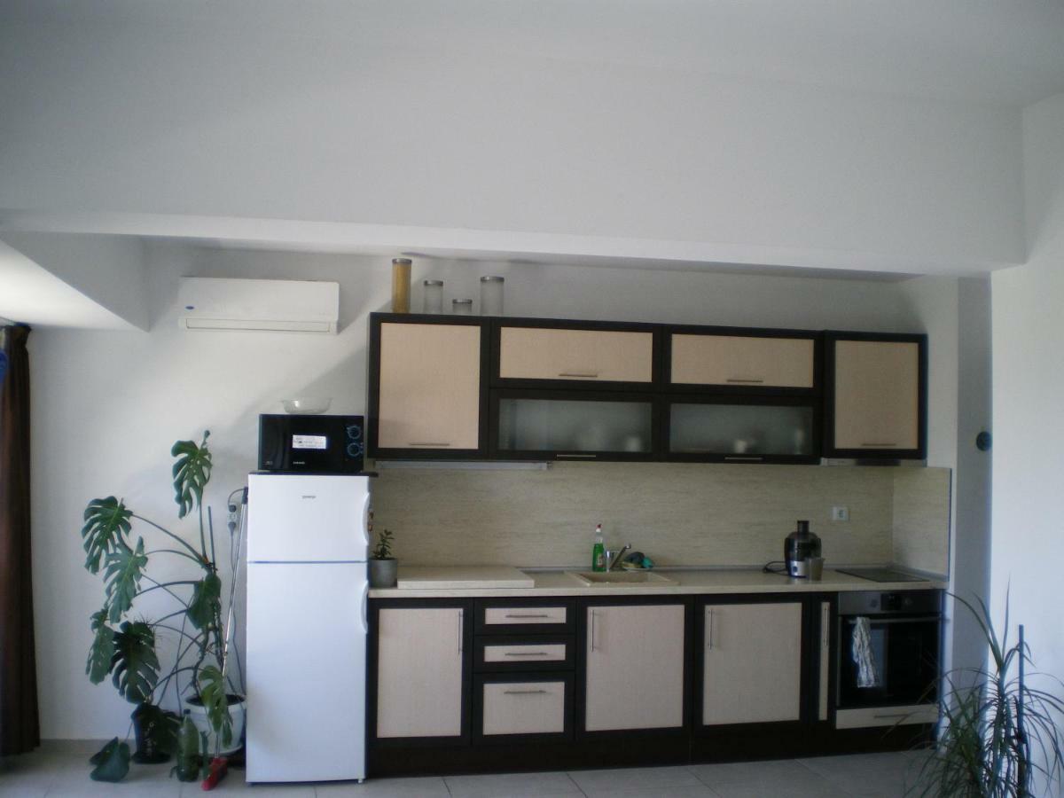 Park View Apartment Plovdiv With Parking Exteriör bild