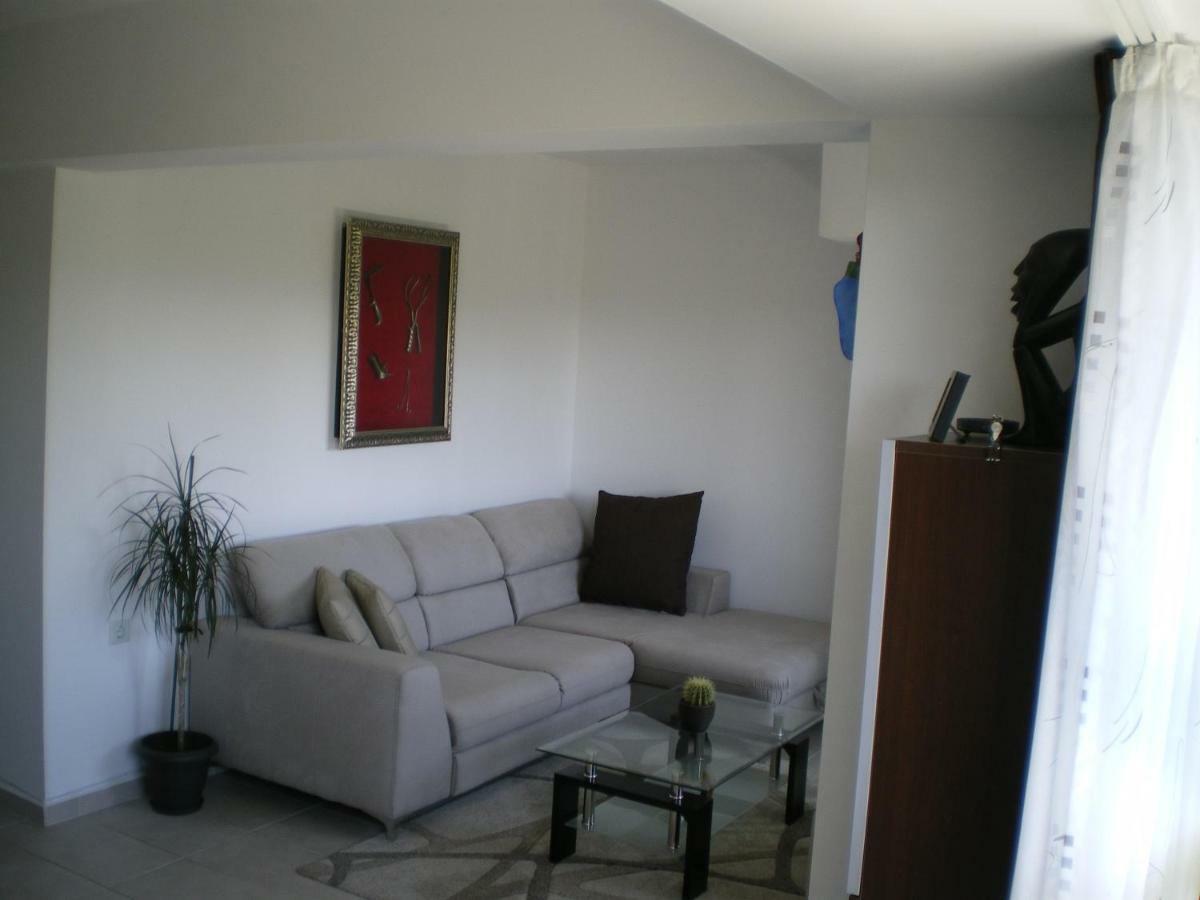 Park View Apartment Plovdiv With Parking Exteriör bild